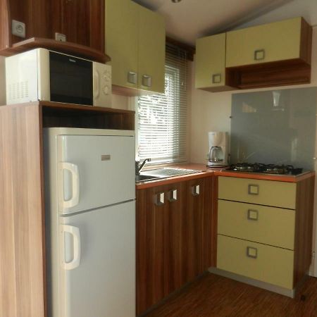 Mareva37 Guest House Trogues Luaran gambar