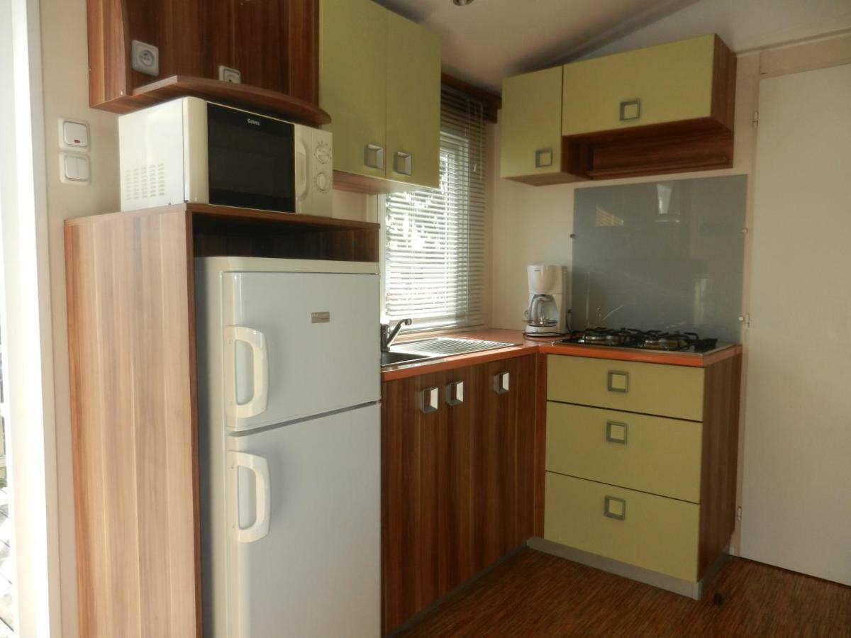 Mareva37 Guest House Trogues Luaran gambar